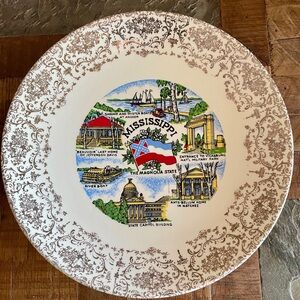 Vtg 60's Mississippi Magnolia State Souvenir Collector Plate 22K Gold Trim 9.75"